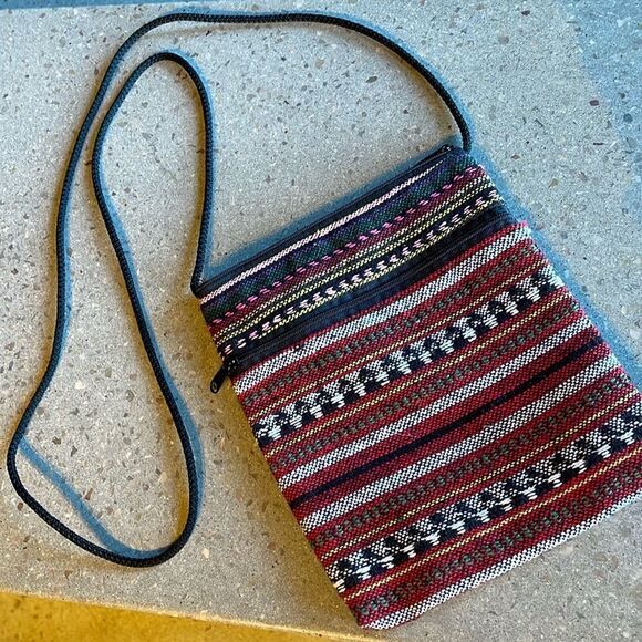 Bohemian Multicolored Striped Knit Lightweight Mini Crossbody Bag - Picture 3 of 12